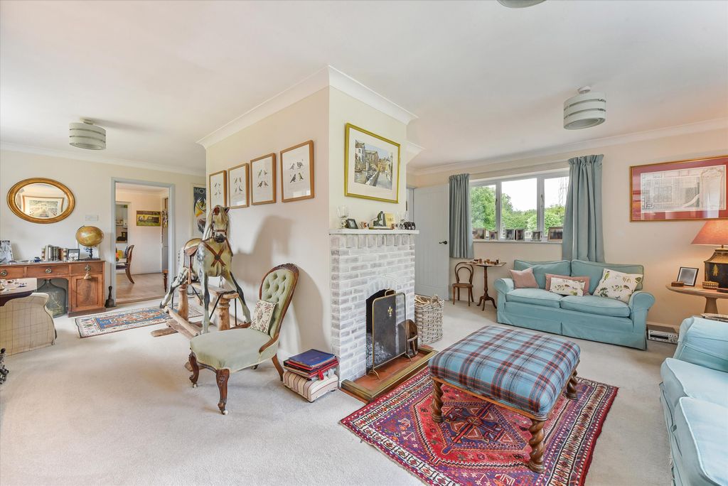 Property photo 3 of 14 Image