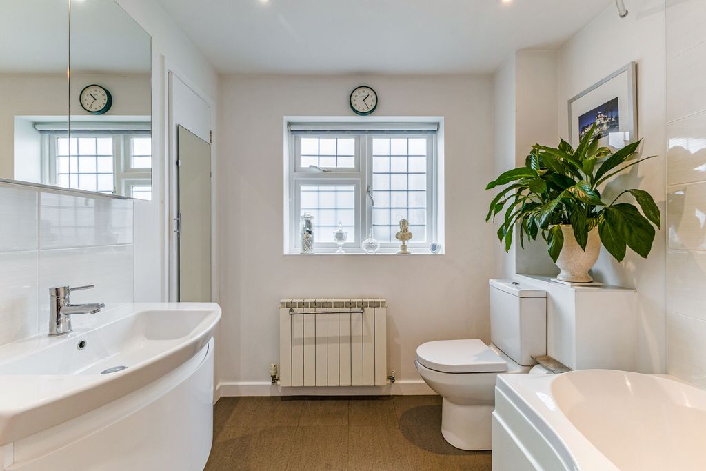 Additional image 39 of 4 bed detached house for salePrinces Crescent, Hove BN3