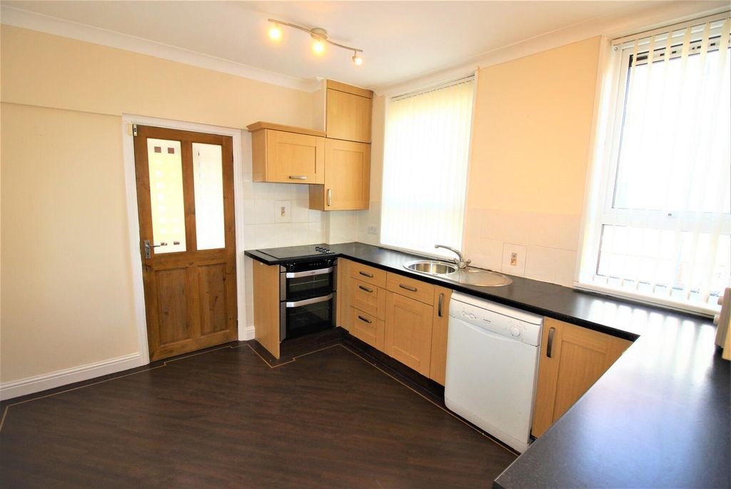 Property photo 3 of 13 3 - .Jpg