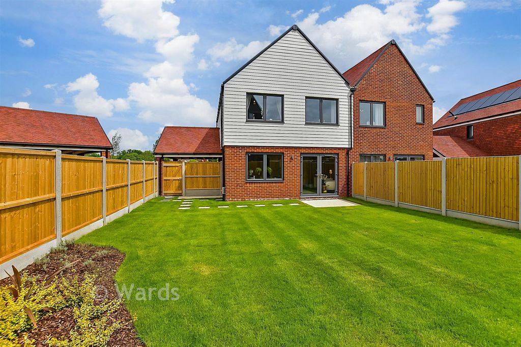 Property photo 1 of 8 Rear Elevation