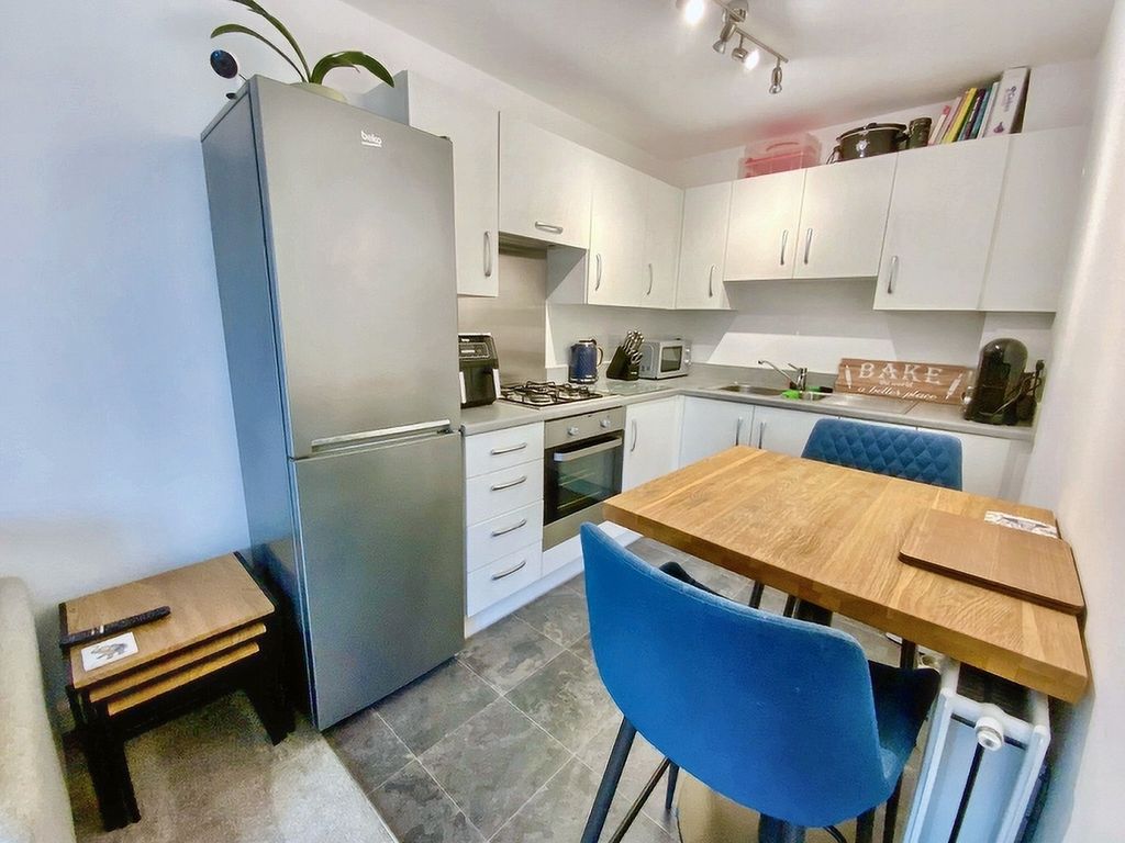 Property photo 2 of 22 3123775