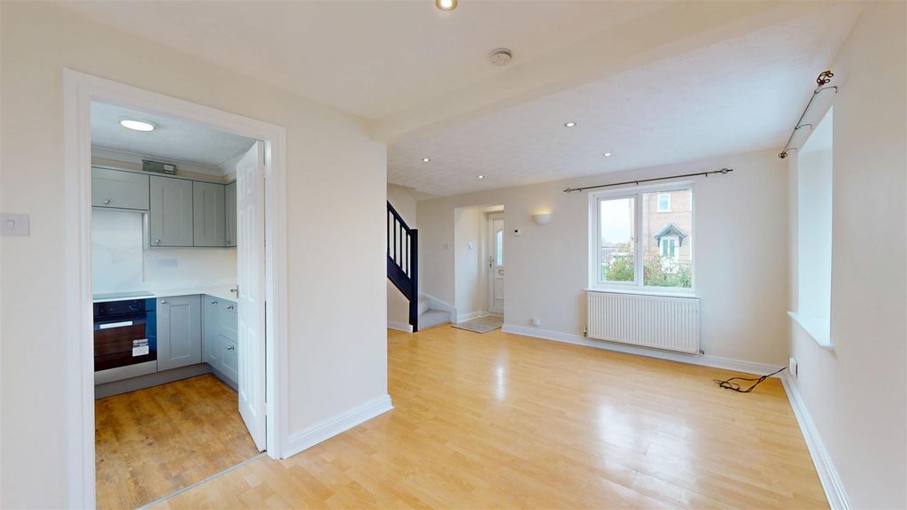 Property photo 3 of 11 1-Primrose-Close-11042025_165246.Jpg