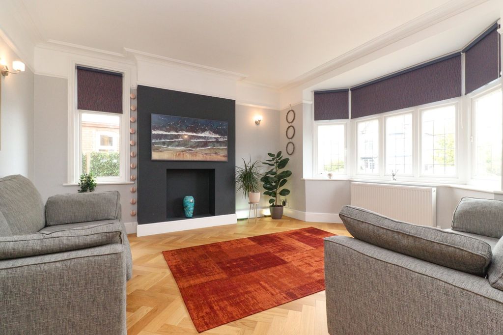 Property photo 3 of 20 Picture 3