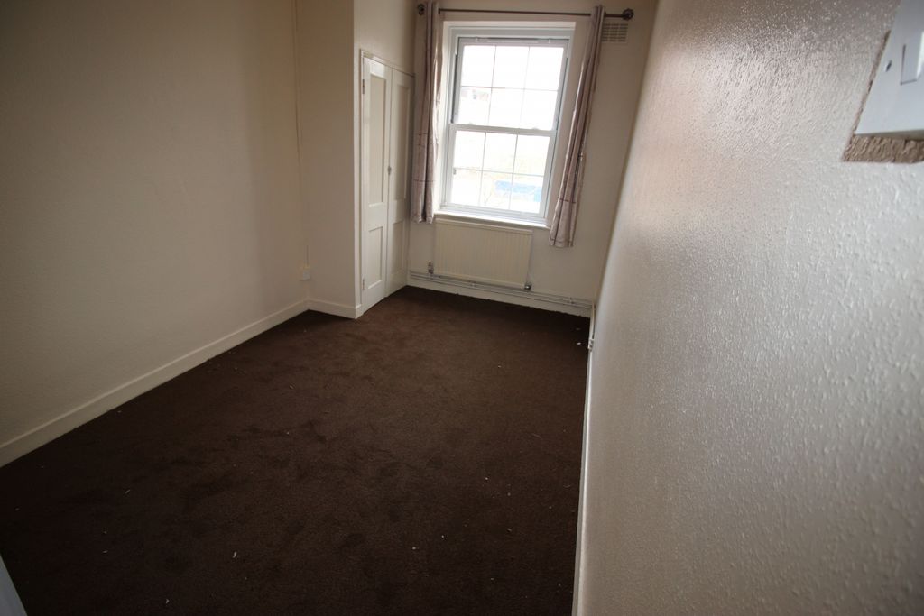 Property photo 3 of 5 Img 3929