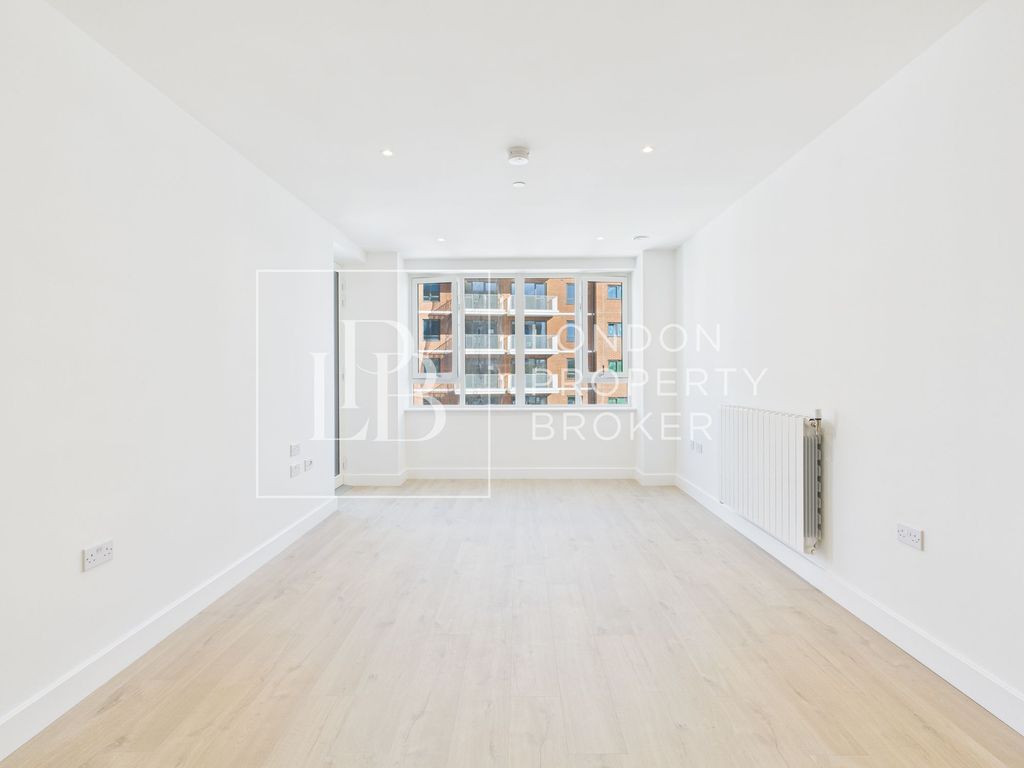 Property photo 3 of 15