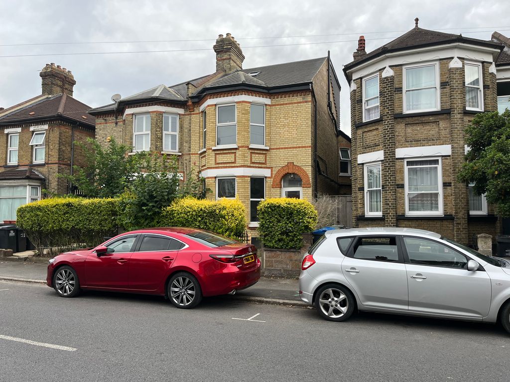 Property photo 1 of 37 The View Of The House From Waddon Road