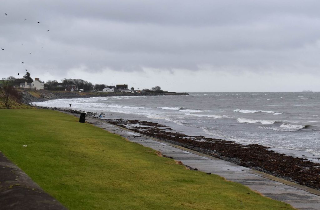 Property photo 2 of 21