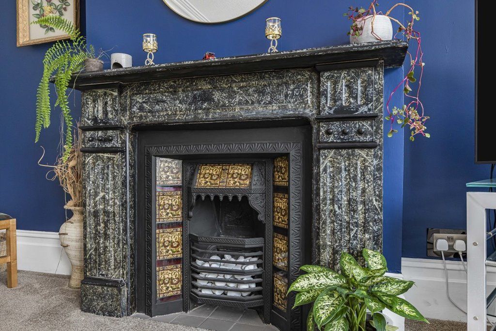 Property photo 3 of 19