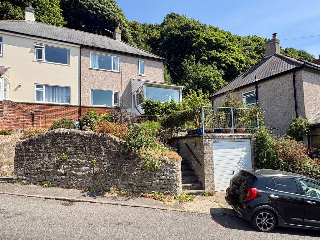 Property photo 1 of 24