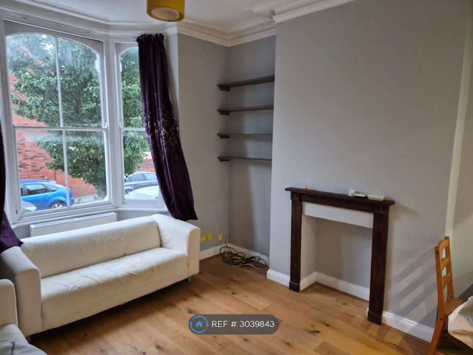 Property photo 3 of 6