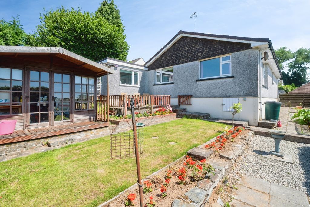 Property photo 3 of 20 Pbox-Img.Jpg
