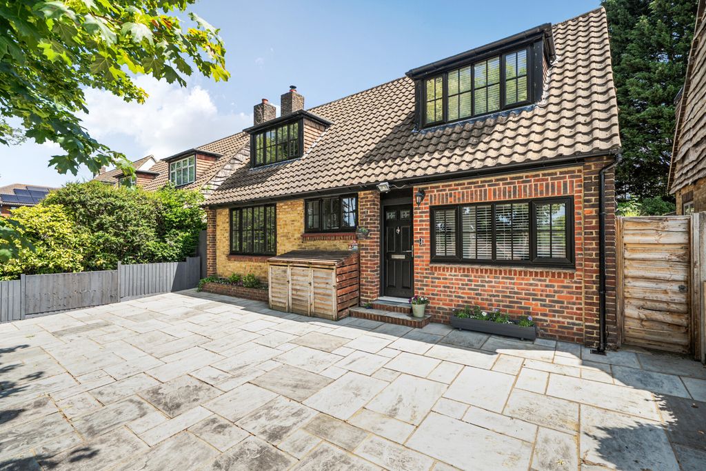 Property photo 1 of 20 1480820-18-6A344B...