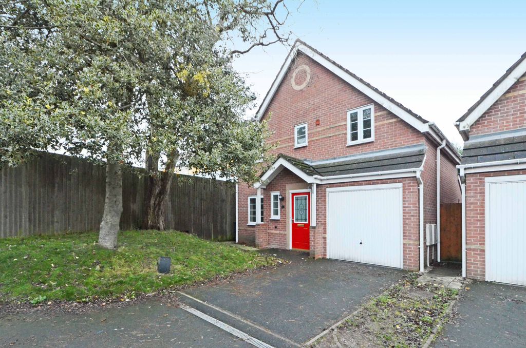 Property photo 1 of 10