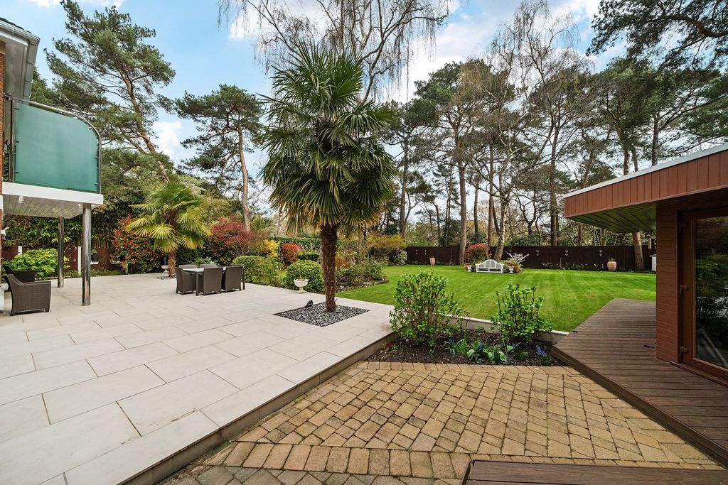 Additional image 26 of 5 bed detached house for saleLittle Forest Road, Talbot Woods, Bournemouth BH4