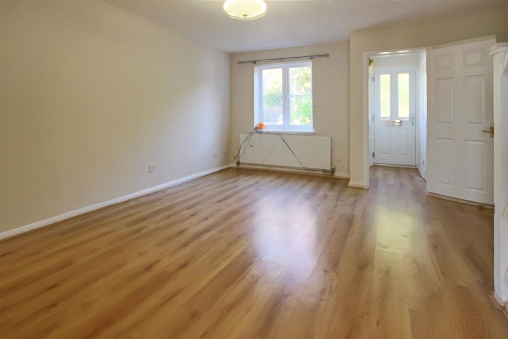 Property photo 2 of 14 Living Room