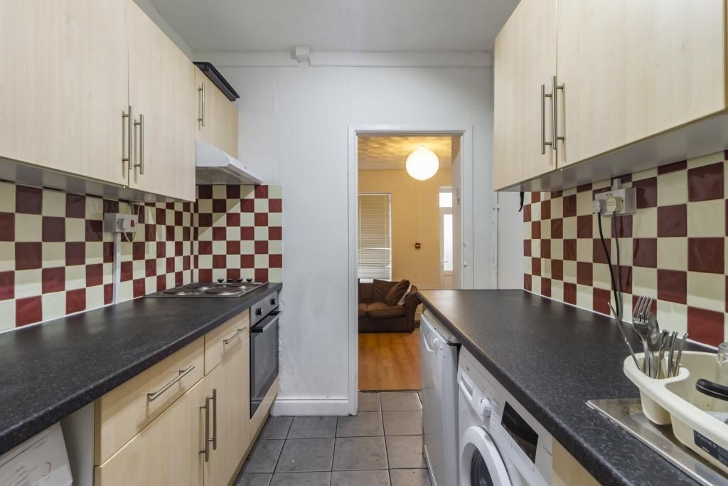 Property photo 3 of 6 Bright Kitchen With Ample Counter Space....