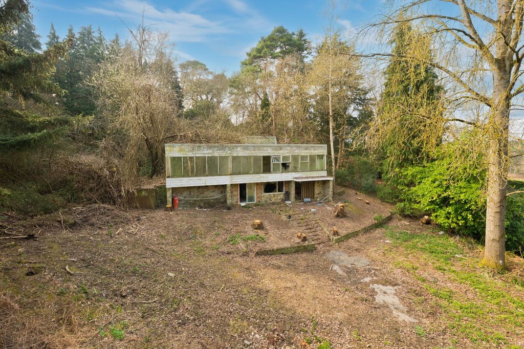 Property photo 3 of 4 Picture No. 14