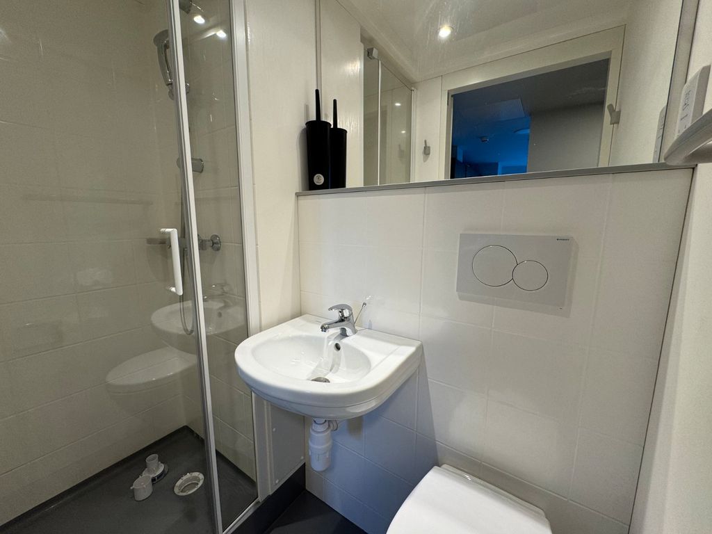 Property photo 2 of 9 Picture No. 09