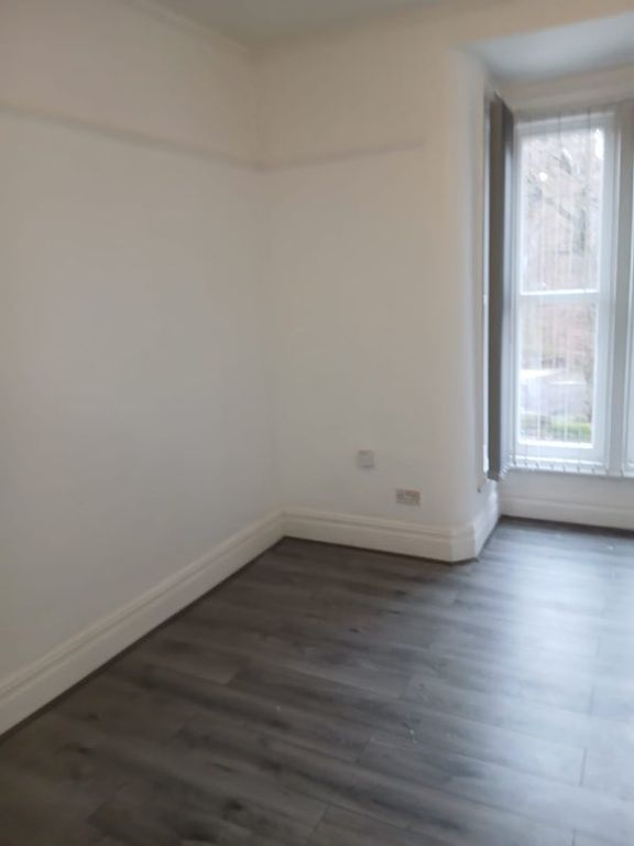 Property photo 2 of 7 Gallery