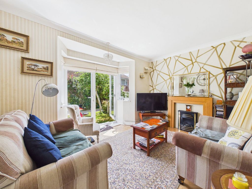 Property photo 2 of 12