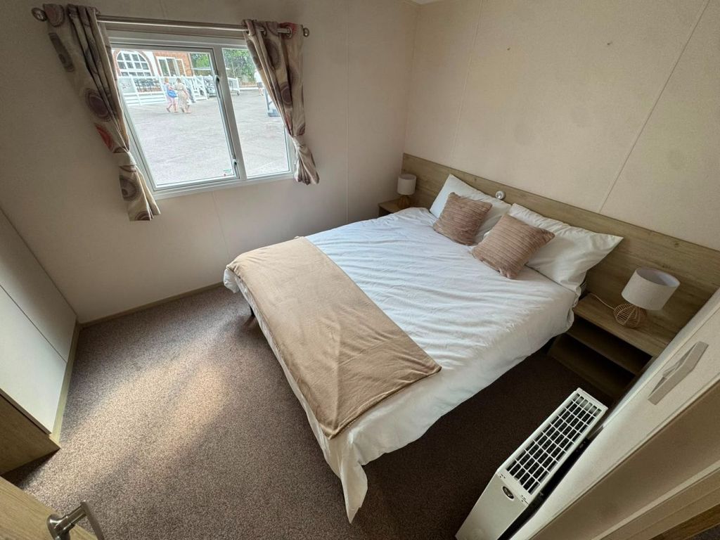 Property photo 3 of 11 Abi Trieste 2018 Car0061317 144755390.Jpeg