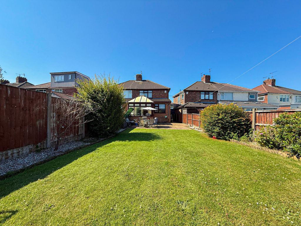 Property photo 3 of 19
