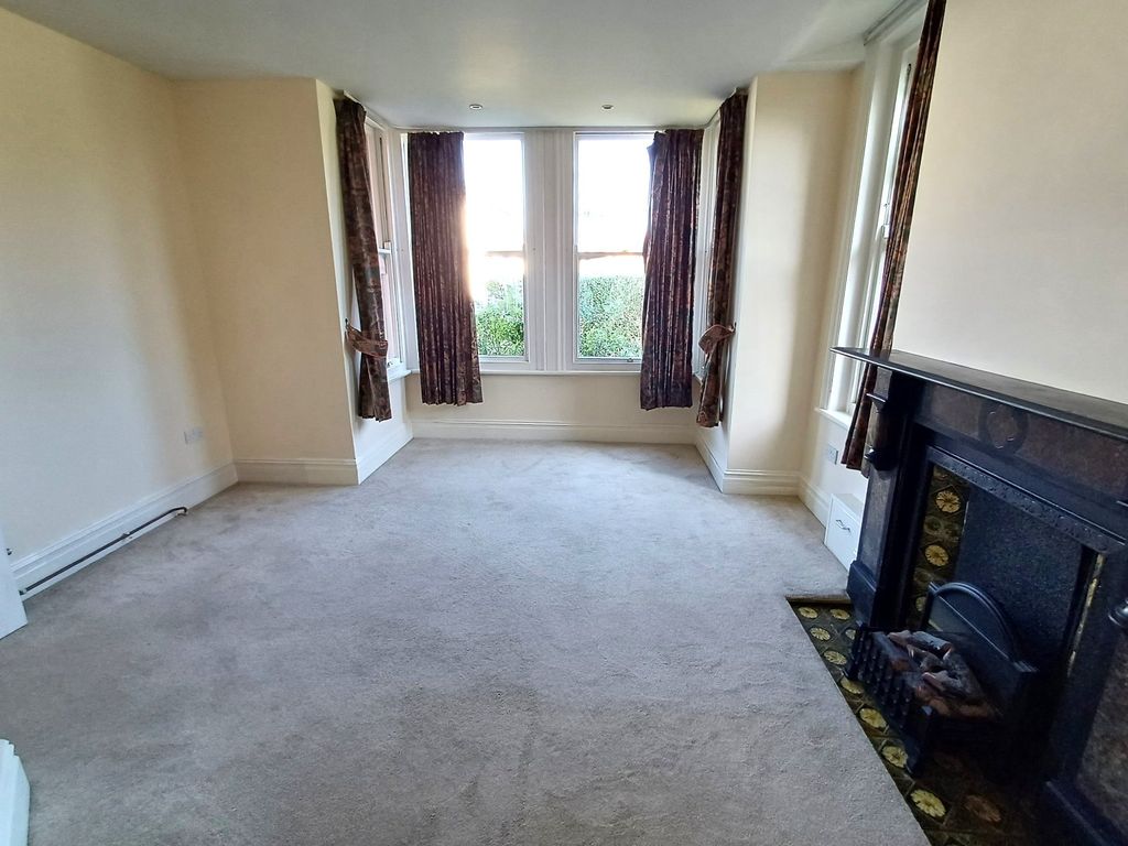 Property photo 3 of 18 Picture No. 13