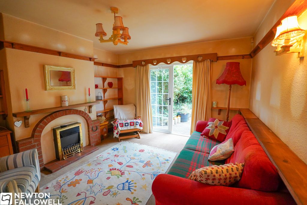 Property photo 2 of 13