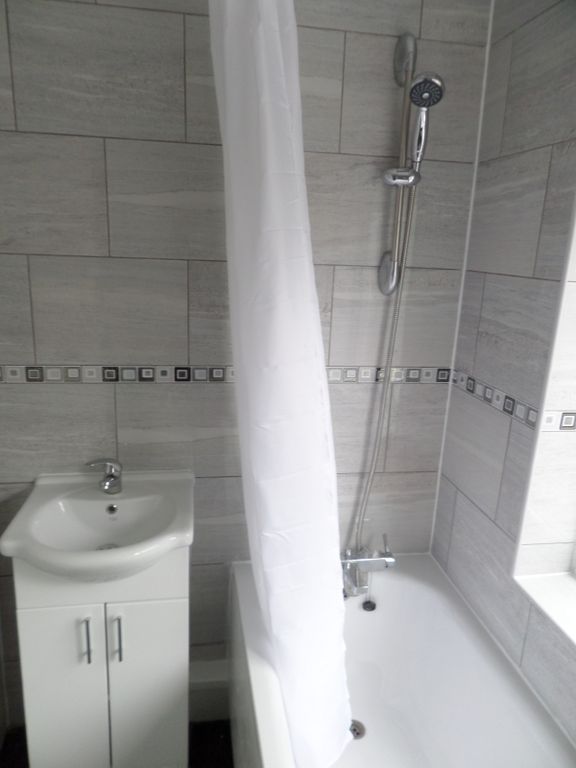 Property photo 2 of 14 Gallery