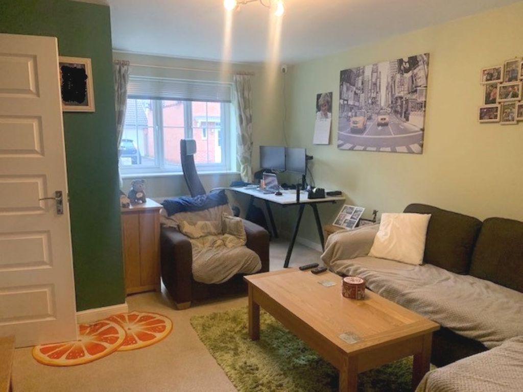 Property photo 2 of 13