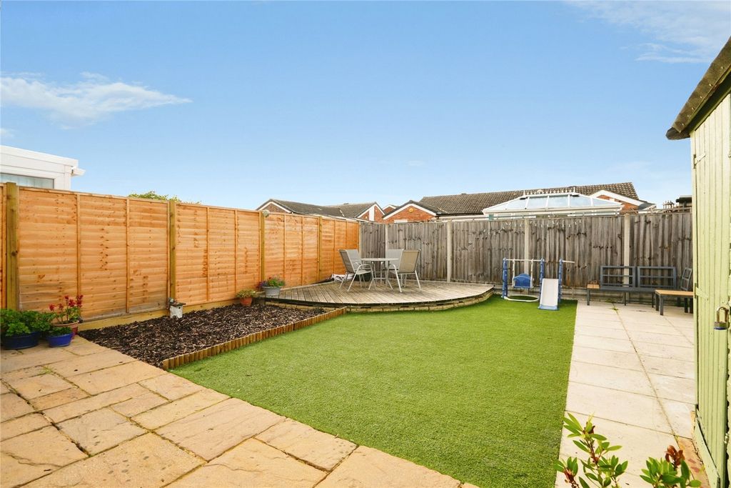 Property photo 2 of 11 Picture No. 18