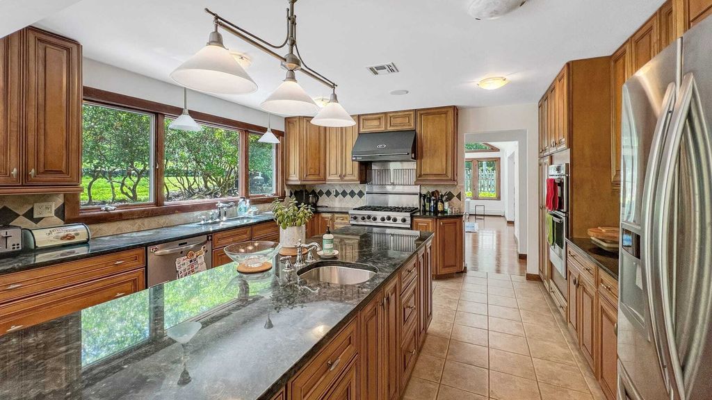 Property photo 3 of 19 <Alttext/>