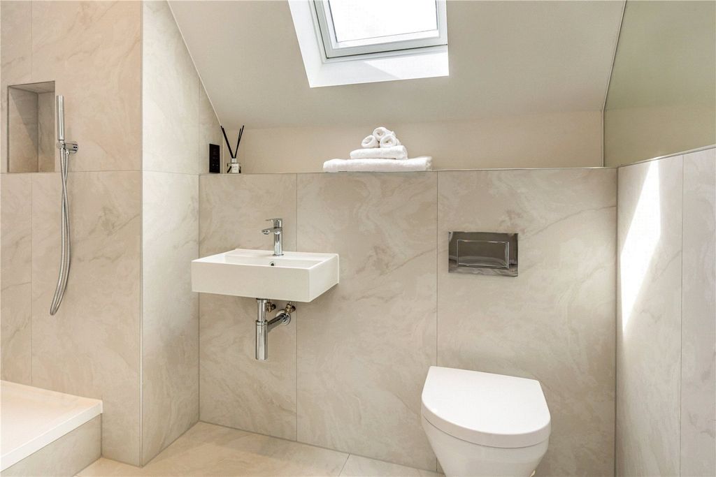 Additional image 21 of 5 bed detached house for saleSpring Court Road, Enfield EN2