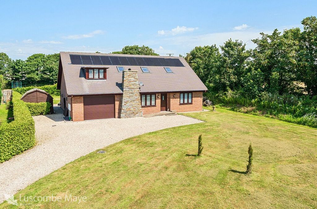 Property photo 1 of 21