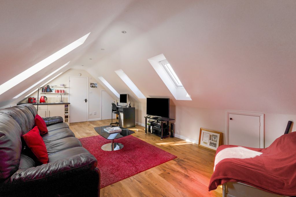Additional image 32 of 5 bed detached house for saleRockfield Road, Oxted RH8