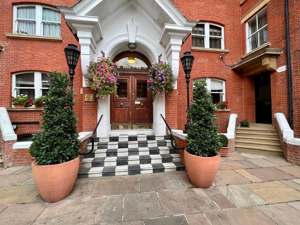 Property photo 2 of 4