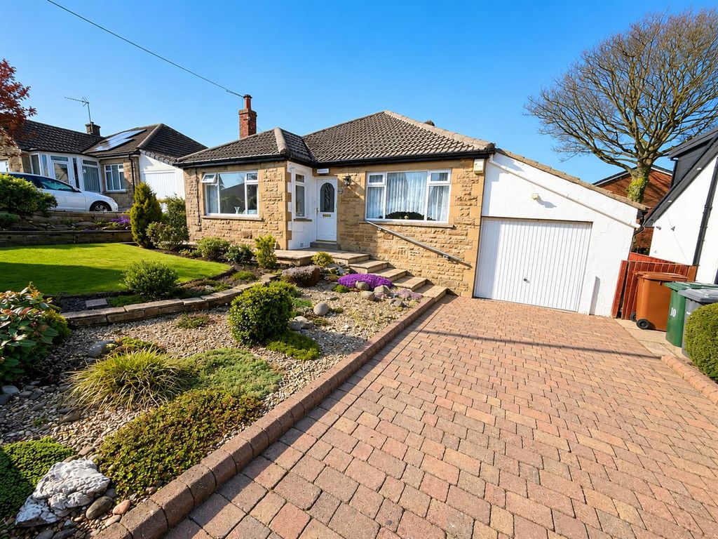 Property photo 1 of 24