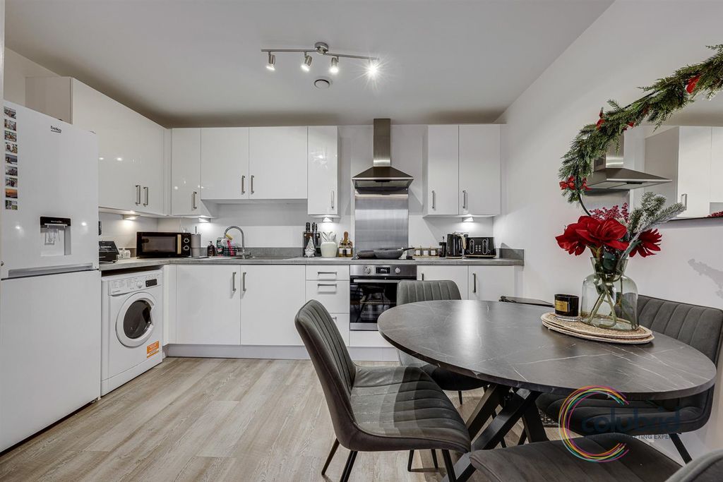 Property photo 2 of 13 0G1A8377-0G1A8381.Jpg