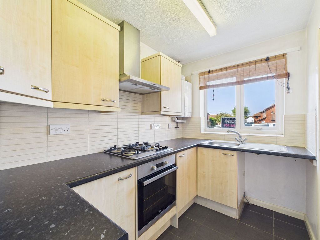 Property photo 2 of 12