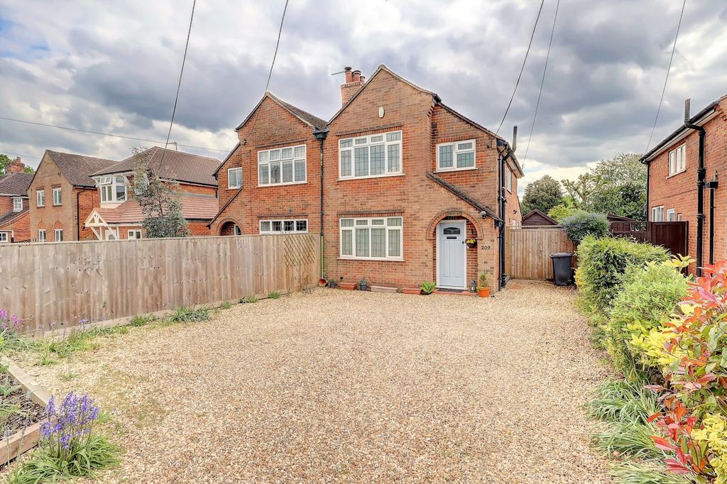 Property photo 1 of 15 Picture No. 04