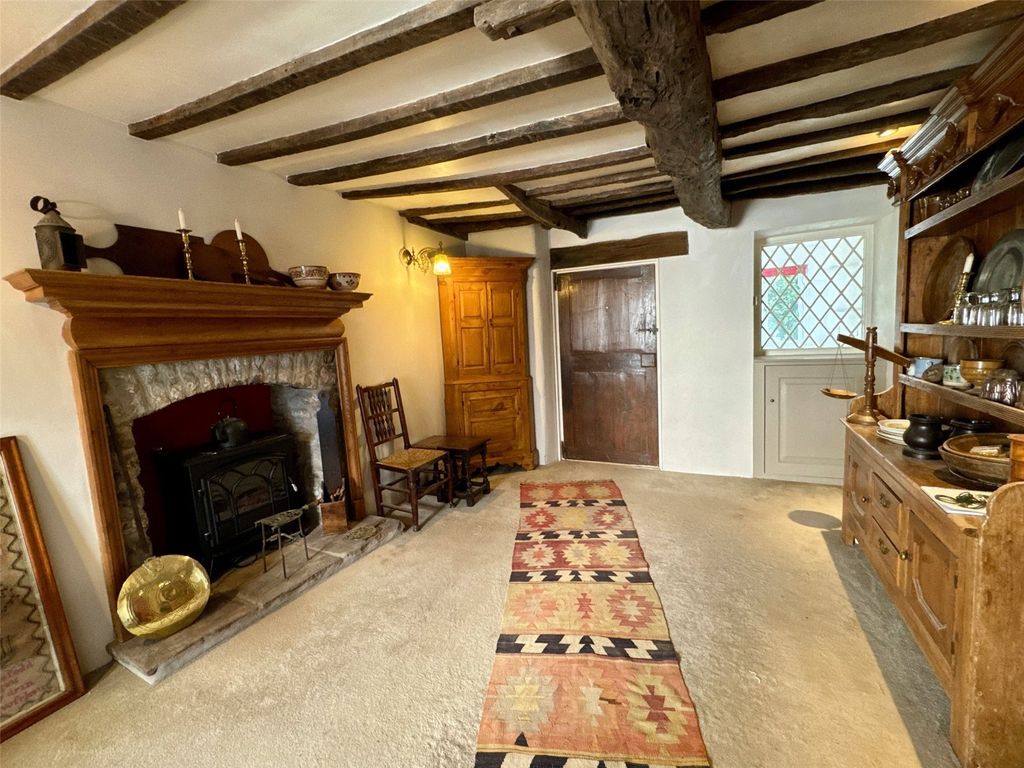 Property photo 2 of 12 Picture No. 02