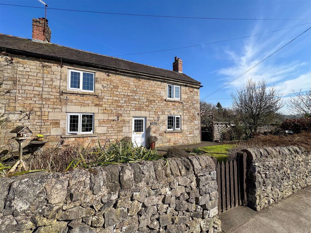 Property photo 1 of 33