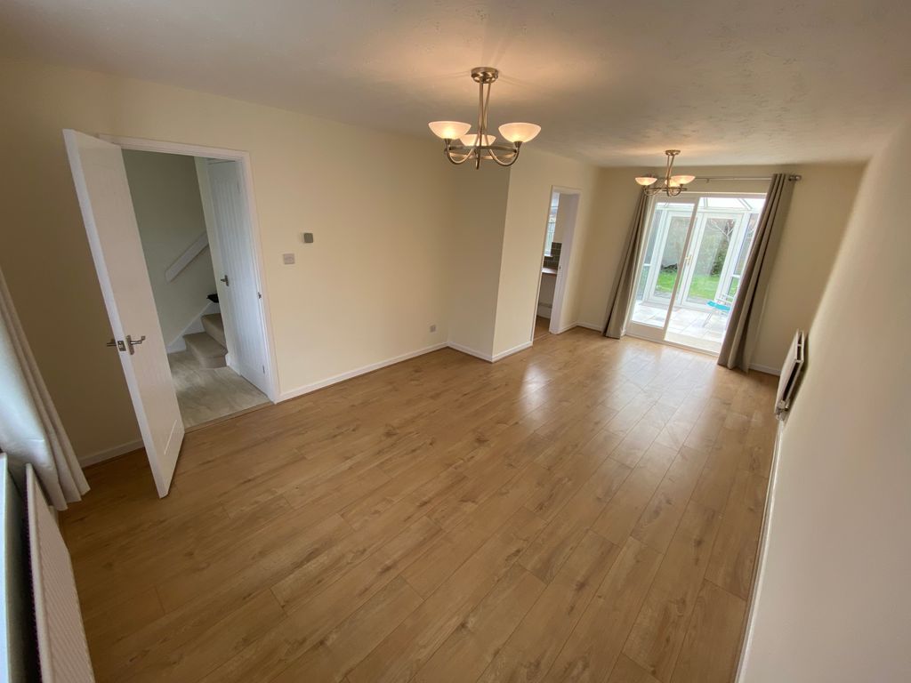 Property photo 3 of 9 Living Room 1