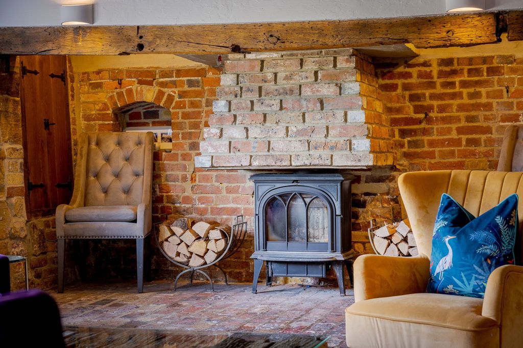 Additional image 5 of 4 bed property for saleWilderwick Road, Dormansland, East Grinstead RH19