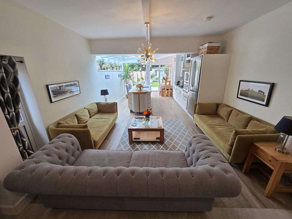 Property photo 3 of 18 Open Plan A