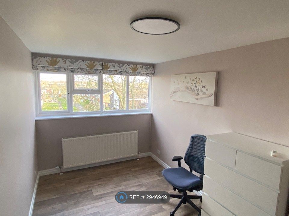 Property photo 1 of 6 Room 1