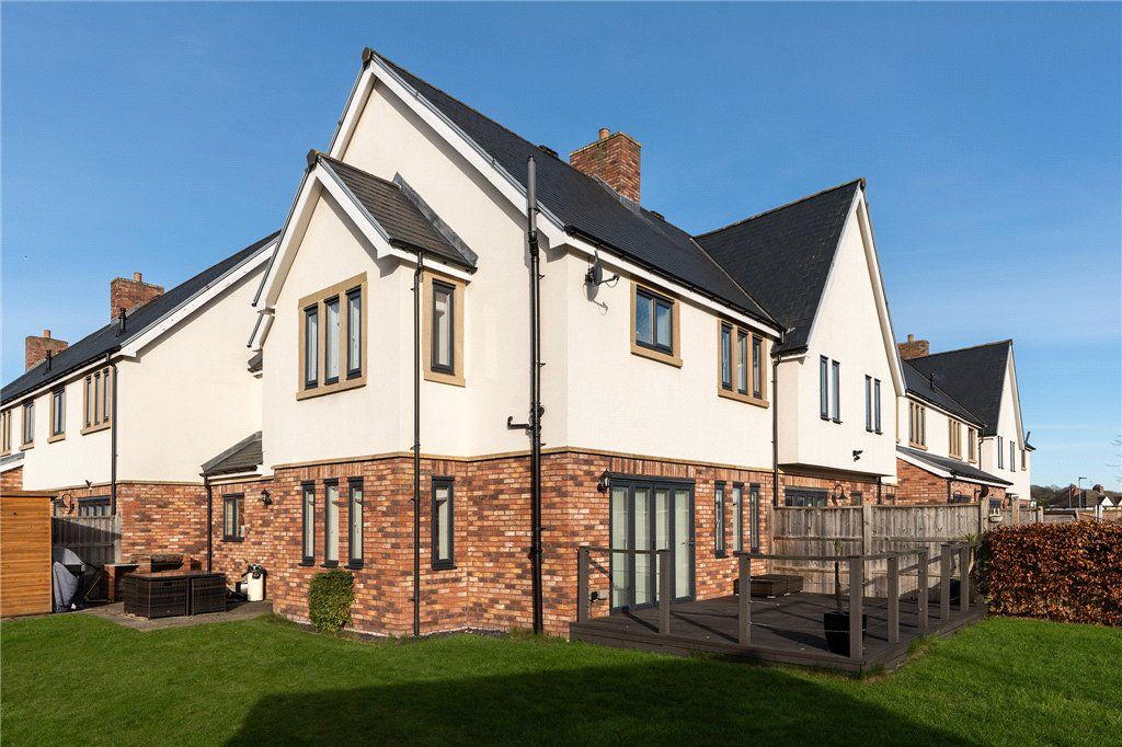 Property photo 1 of 26 Front