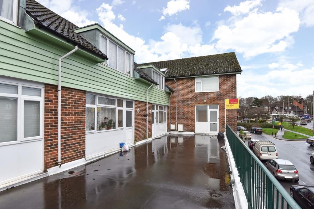 Property photo 1 of 1 Front Area