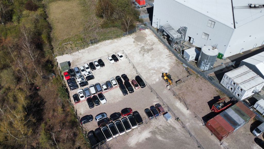 Property photo 2 of 7