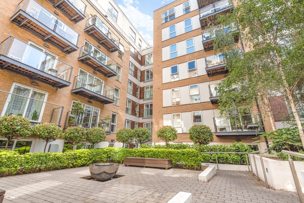 Property photo 1 of 8 623144 (1)